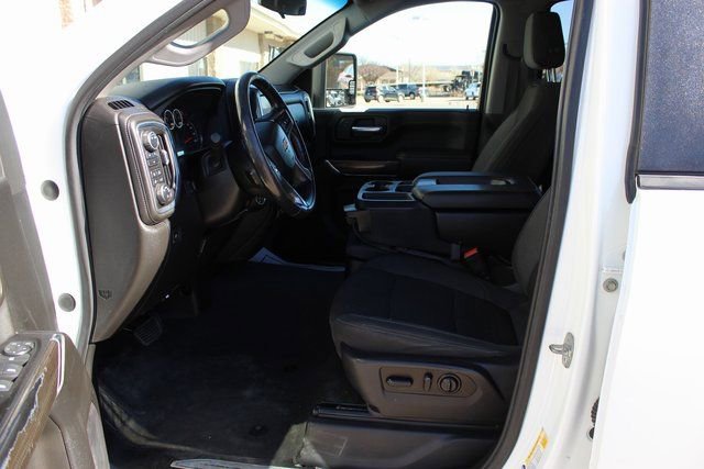 Used 2022 Chevrolet Silverado 2500 LT w/ Convenience Package image 8