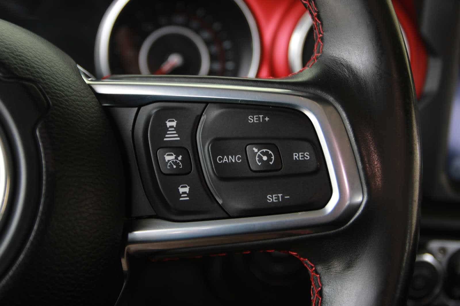 Used 2020 Jeep Gladiator Rubicon AWD/4WD image 18