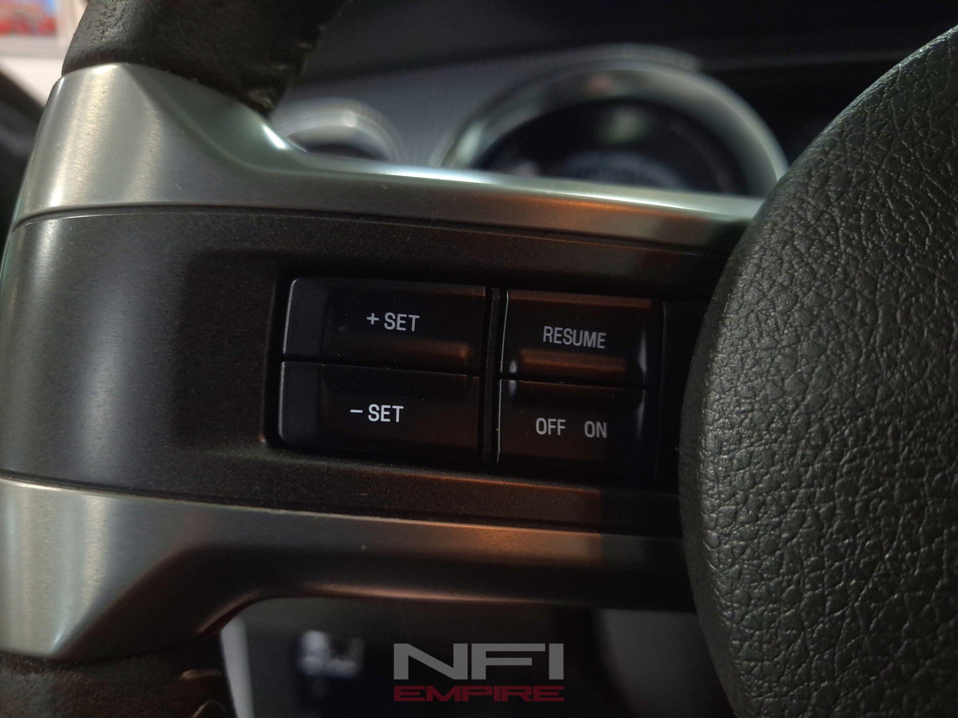 Used 2012 Ford Mustang Shelby GT500 RWD image 32