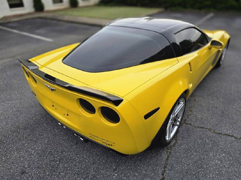 Used 2006 Chevrolet Corvette Z06 w/ Preferred Equipment Group RWD image 15