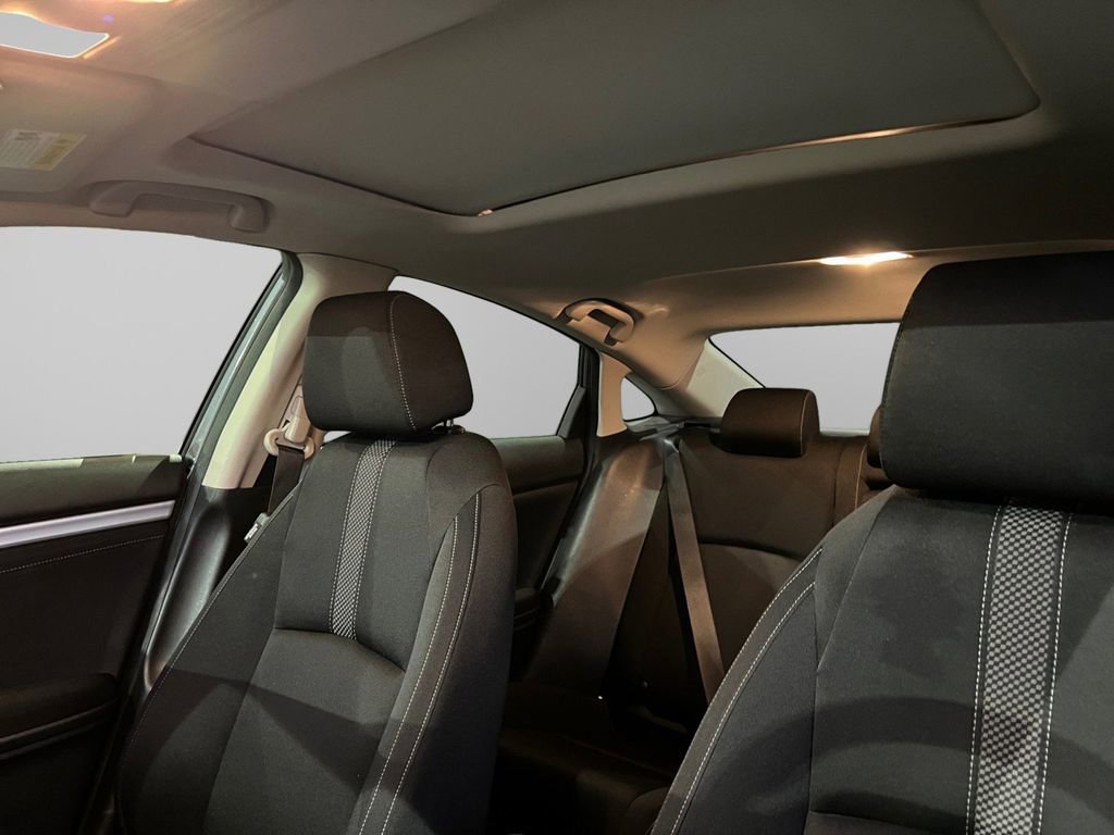 Used 2019 Honda Civic EX image 40