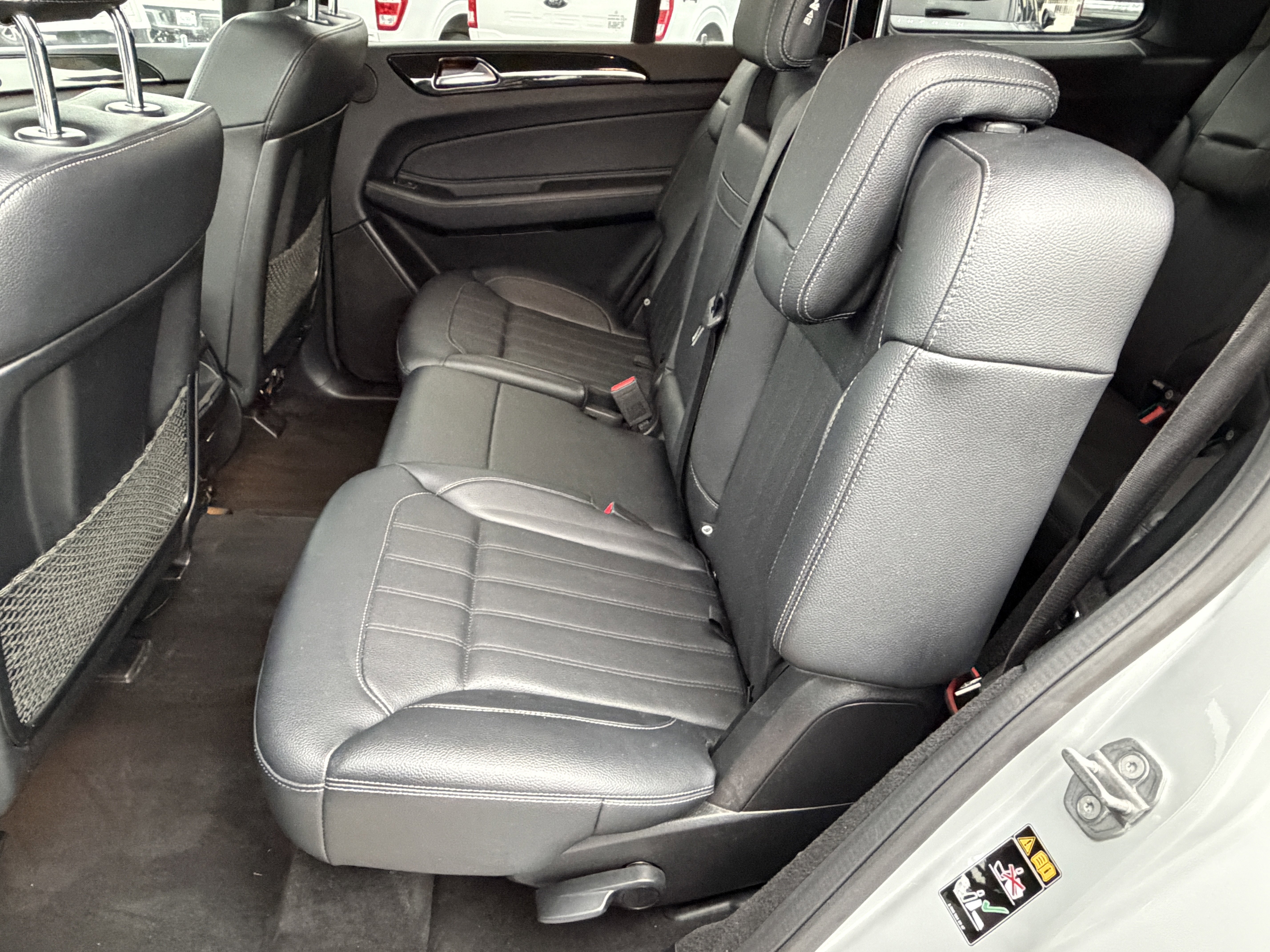 Used 2019 Mercedes-Benz GLS 450 4MATIC image 23