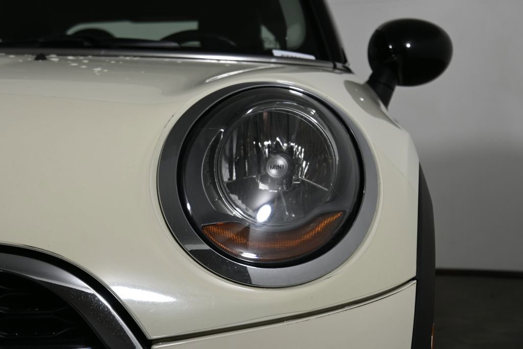 Used 2014 MINI Cooper S image 10