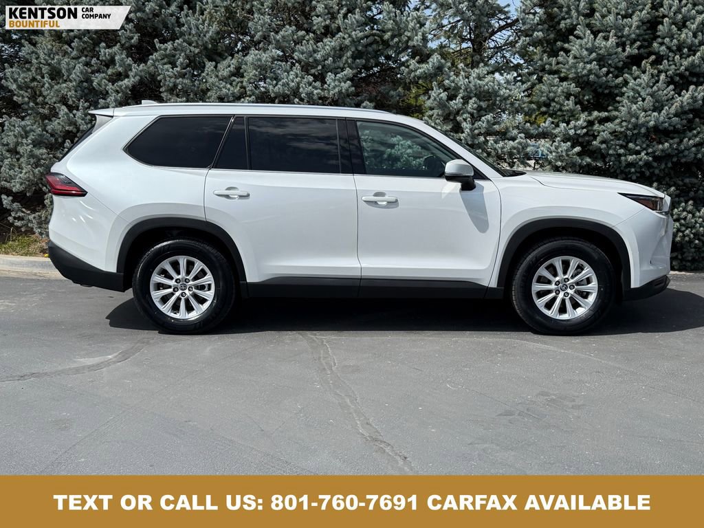 Used 2025 Toyota Grand Highlander AWD image 8