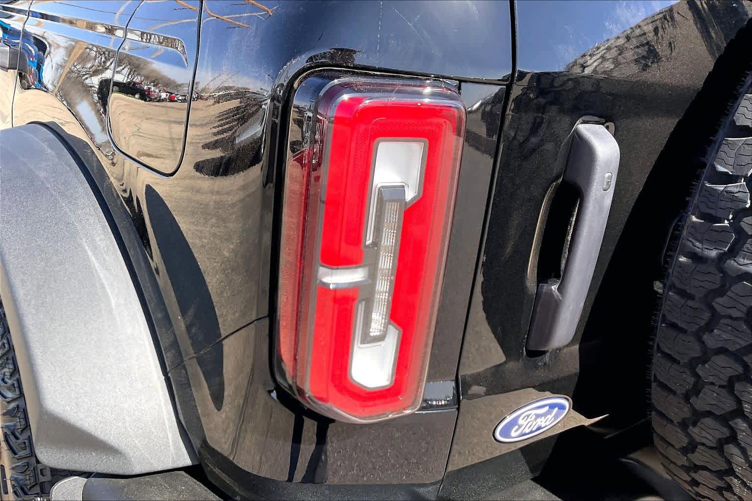 New 2026 Ford Bronco Outer Banks w/ Sasquatch Package AWD/4WD image 14