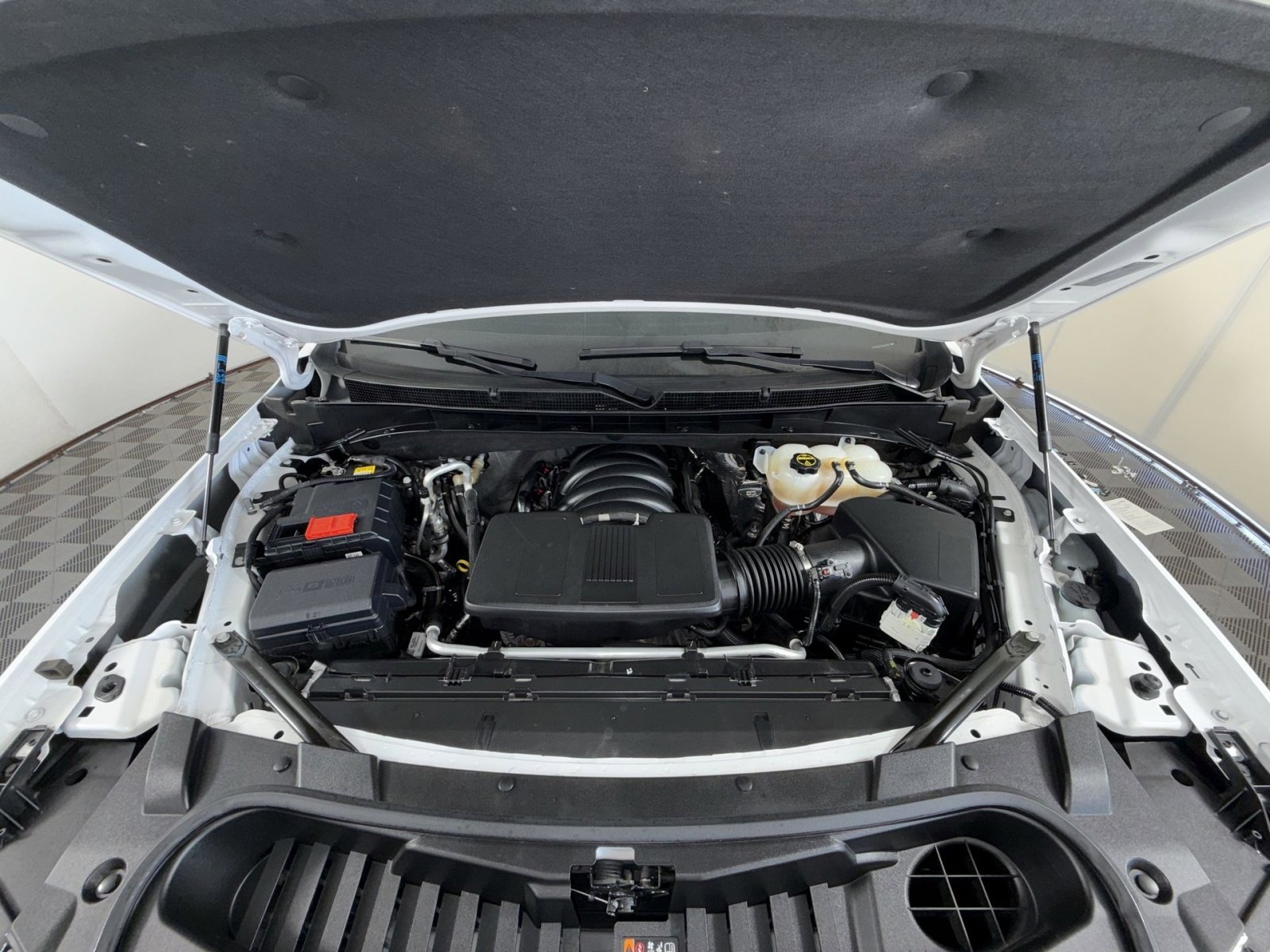 Used 2024 Cadillac Escalade ESV Sport image 27