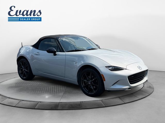 Used 2016 MAZDA MX-5 Miata Club RWD image 10