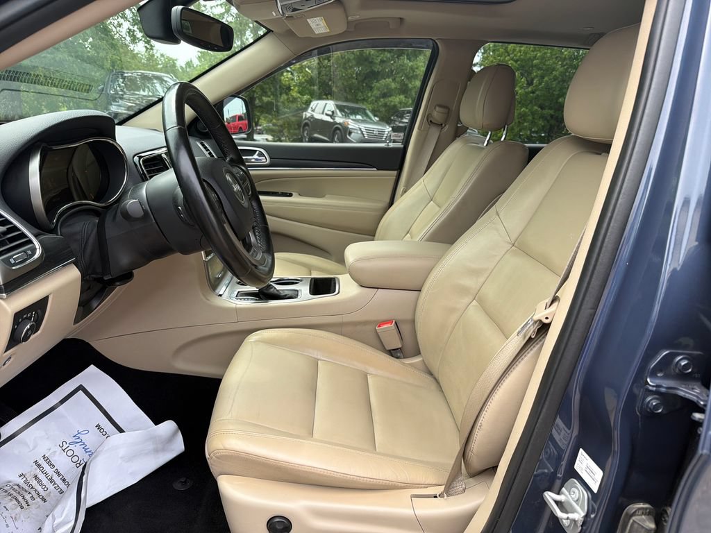 Used 2020 Jeep Grand Cherokee Limited RWD image 13