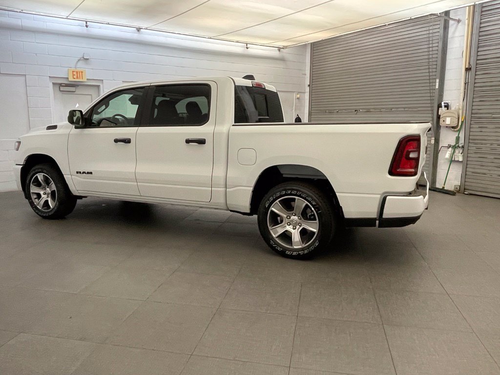 New 2026 RAM 1500 Express RWD image 6