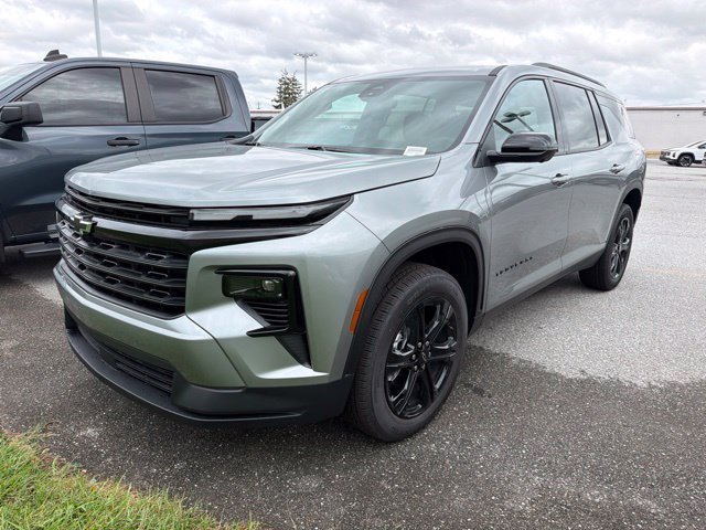 New 2027 Chevrolet Traverse LT w/ Midnight/Sport Edition AWD/4WD image 3