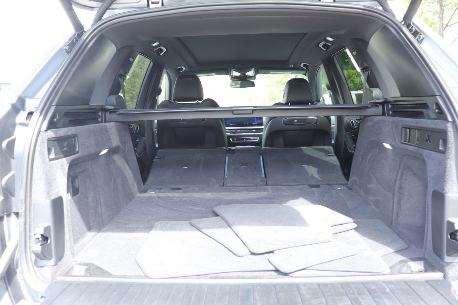 Used 2024 BMW X5 xDrive40i w/ Parking Assistance Package image 16