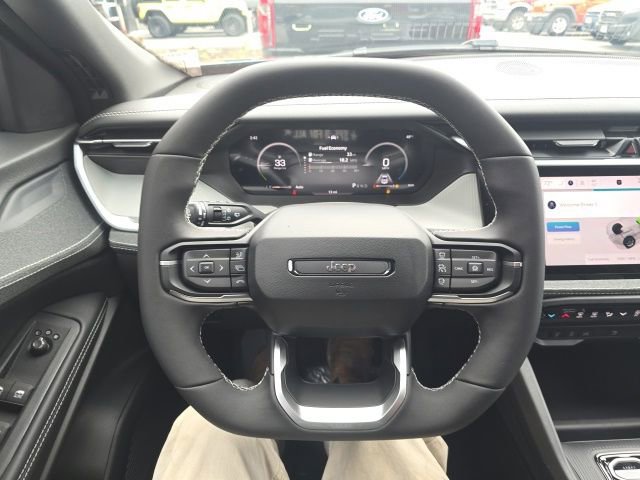 New 2026 Jeep Cherokee Laredo image 15