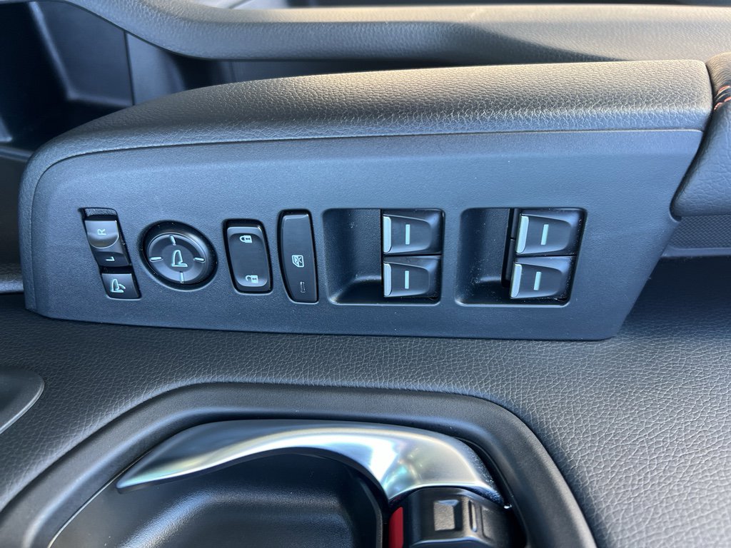 Certified 2025 Honda Pilot TrailSport image 23