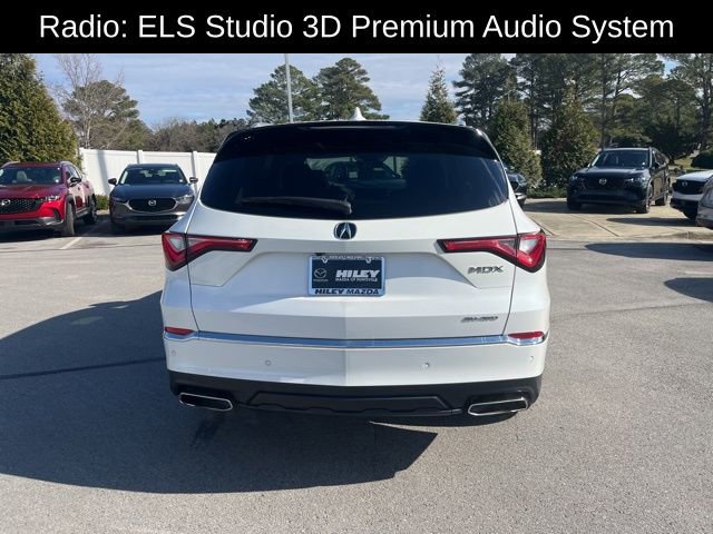 Used 2022 Acura MDX SH-AWD w/ Advance Package image 4