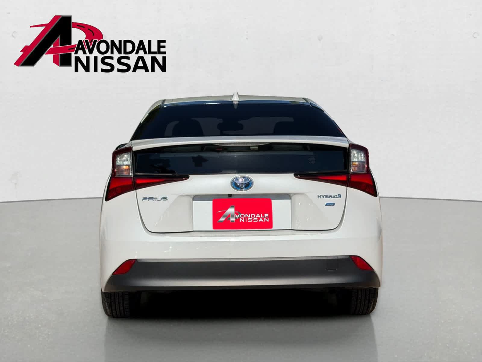 Used 2021 Toyota Prius L Eco w/ Carpet Mat Package (TMS) FWD image 5