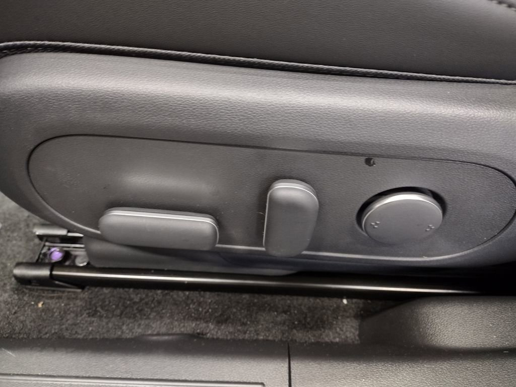 New 2026 Hyundai Ioniq 5 XRT image 25