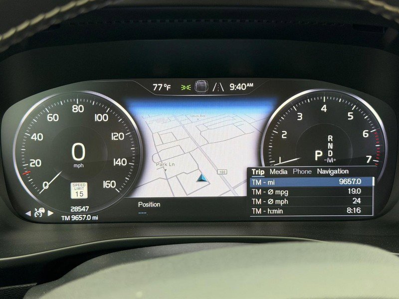 Used 2021 Volvo XC40 T5 R-Design w/ Advanced Package image 20