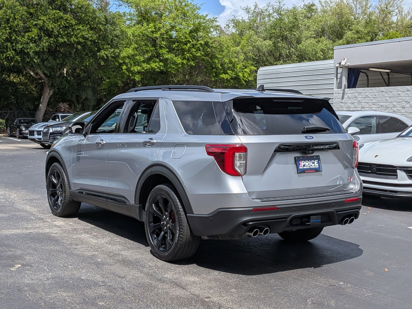 Used 2023 Ford Explorer ST w/ Equipment Group 401A AWD/4WD video 3
