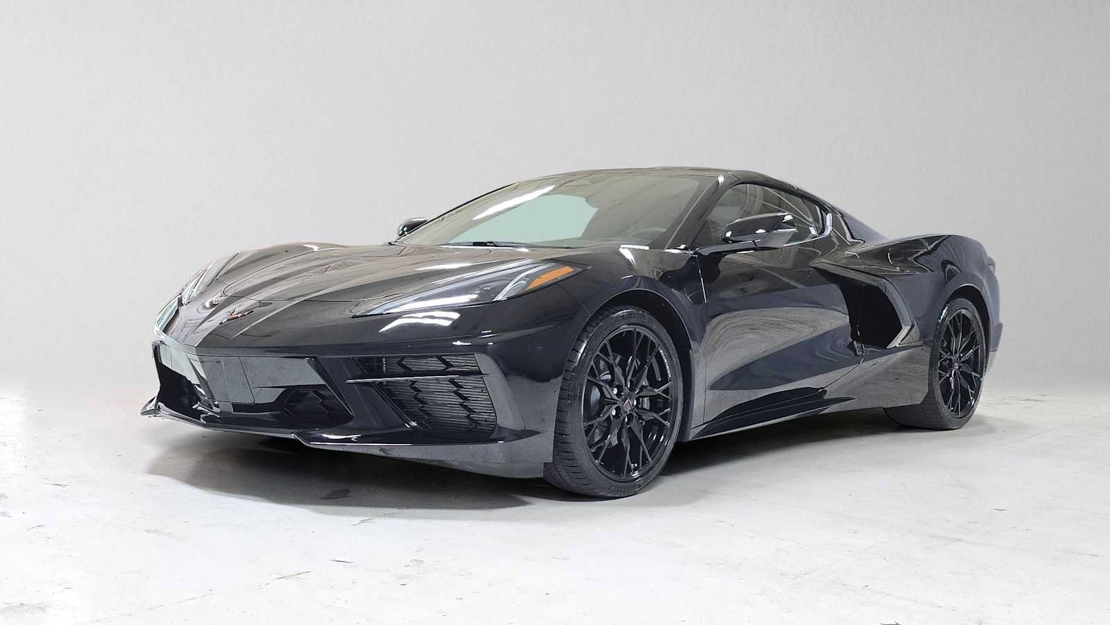 Used 2026 Chevrolet Corvette Stingray Coupe w/ 1LT RWD image 7