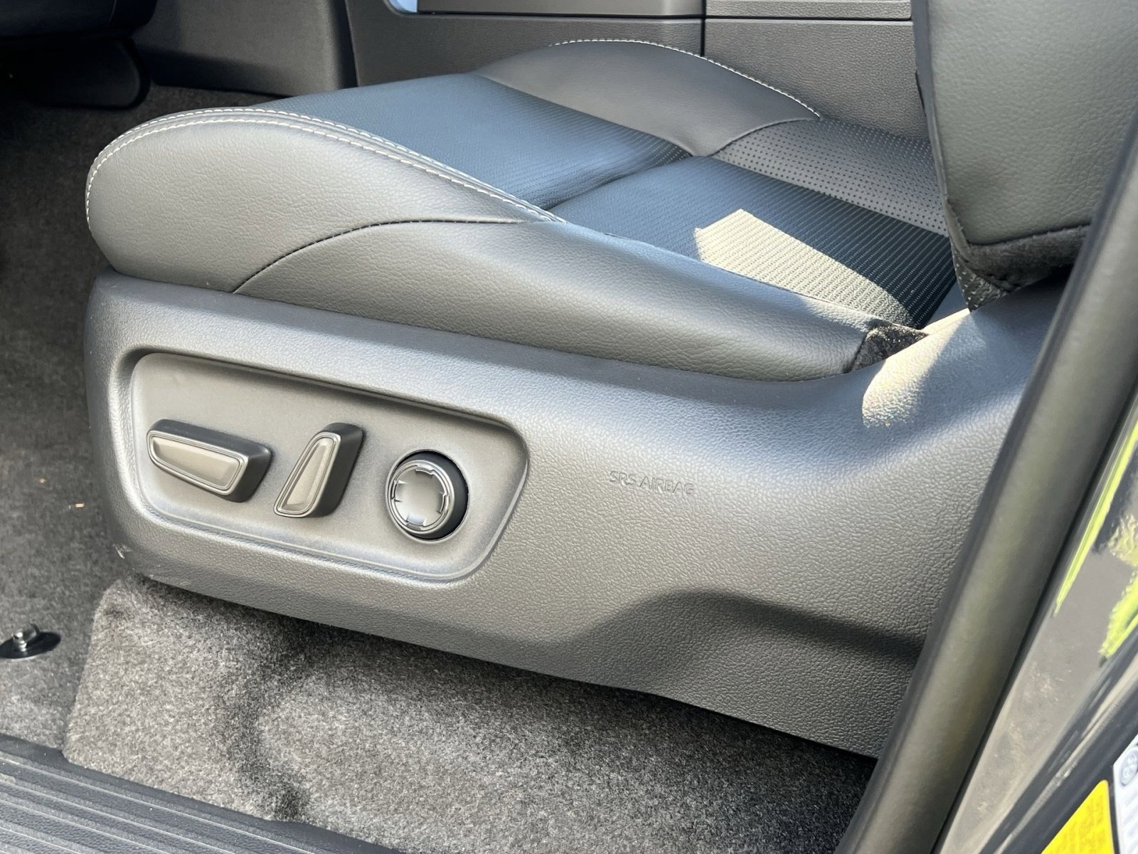 New 2025 Toyota 4Runner Limited image 8