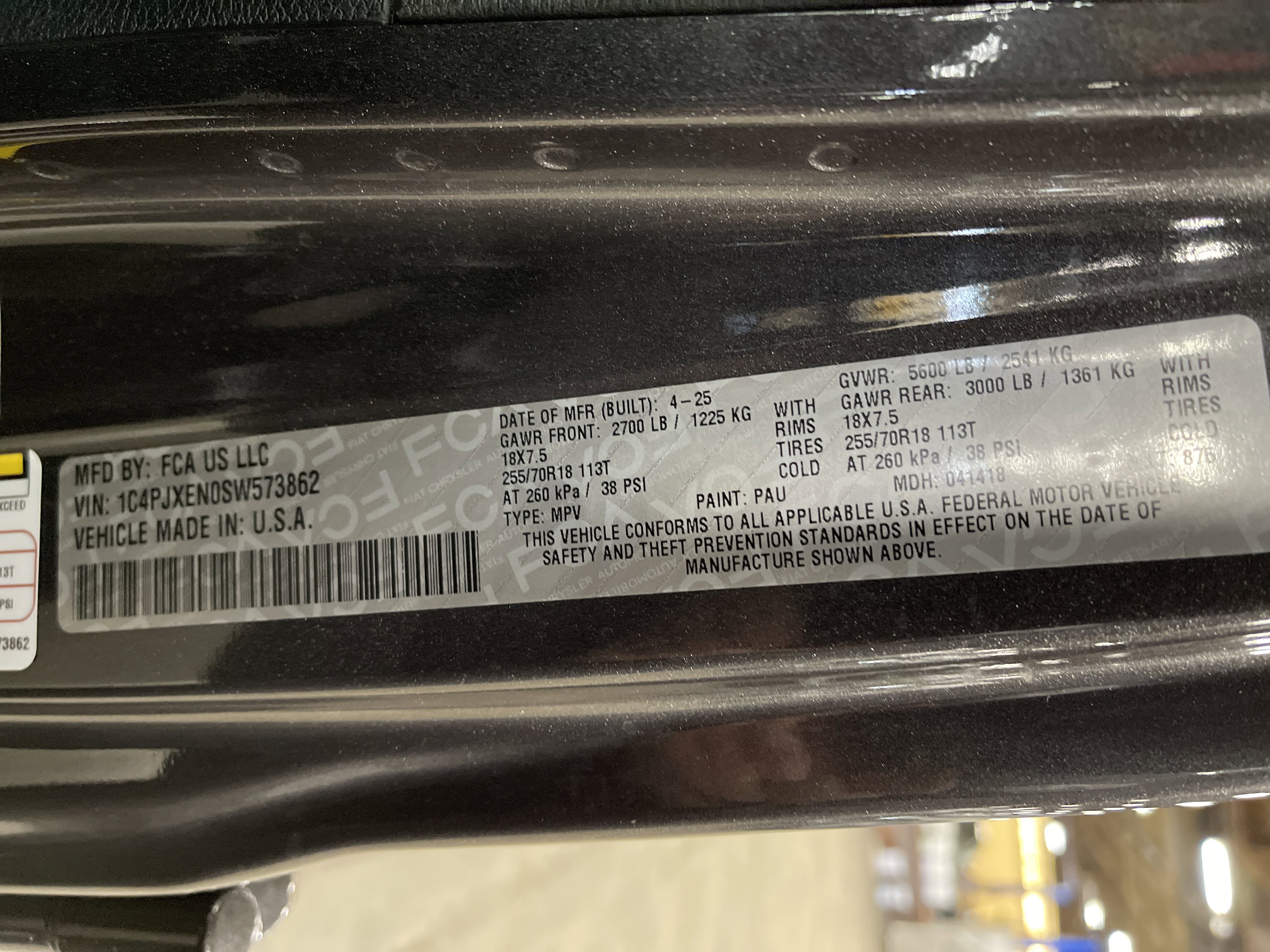 Used 2025 Jeep Wrangler Sahara image 26