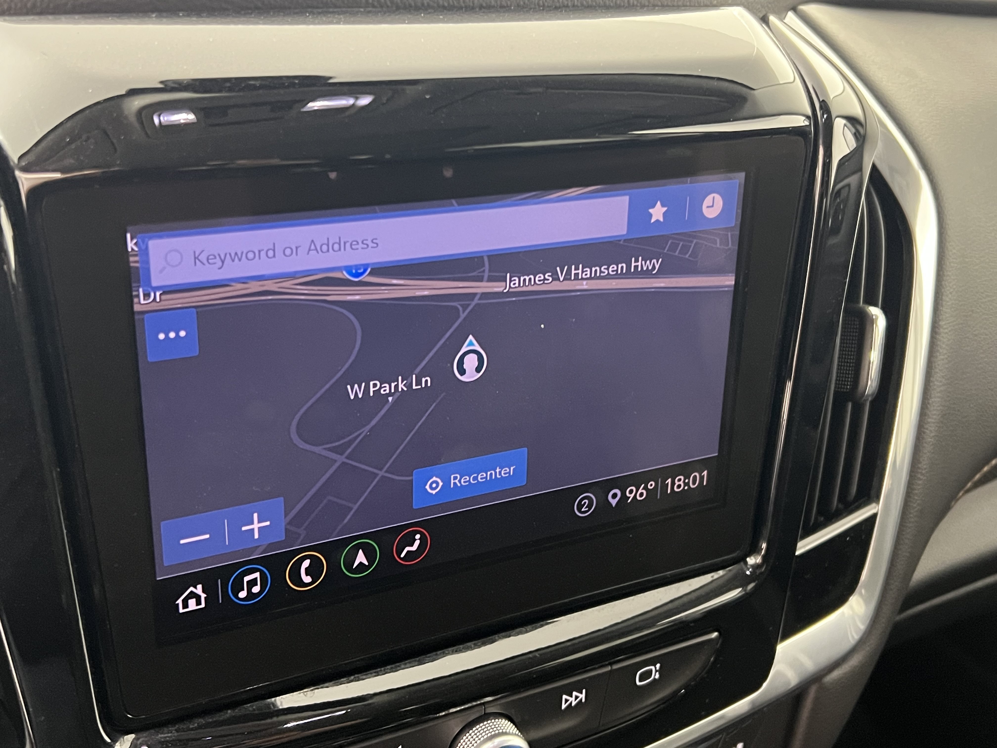 Used 2020 Chevrolet Traverse Premier w/ LPO, Floor Liner Package AWD/4WD image 30