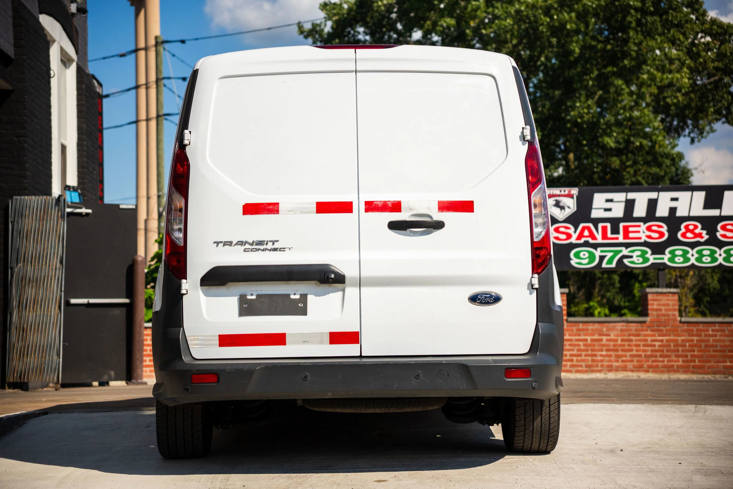 Used 2018 Ford Transit Connect XL image 3