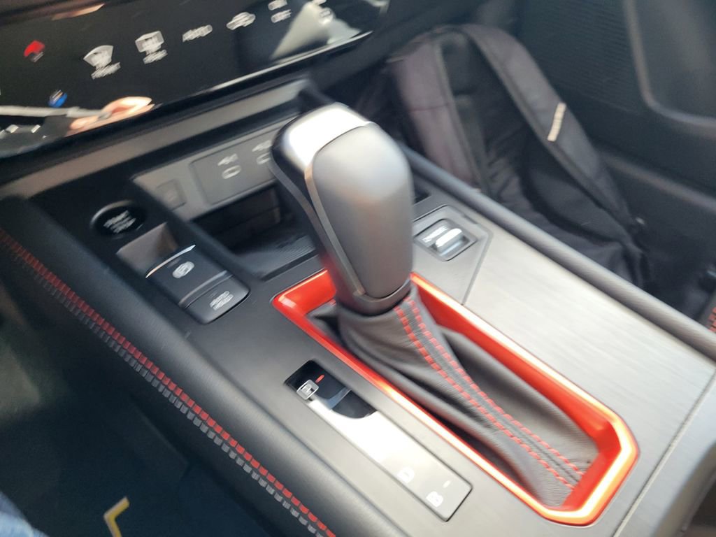 New 2026 Nissan Kicks SR w/ Cold Weather Package image 25