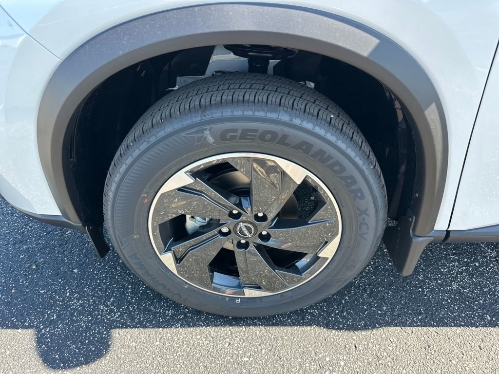 New 2026 Nissan Rogue SV image 36