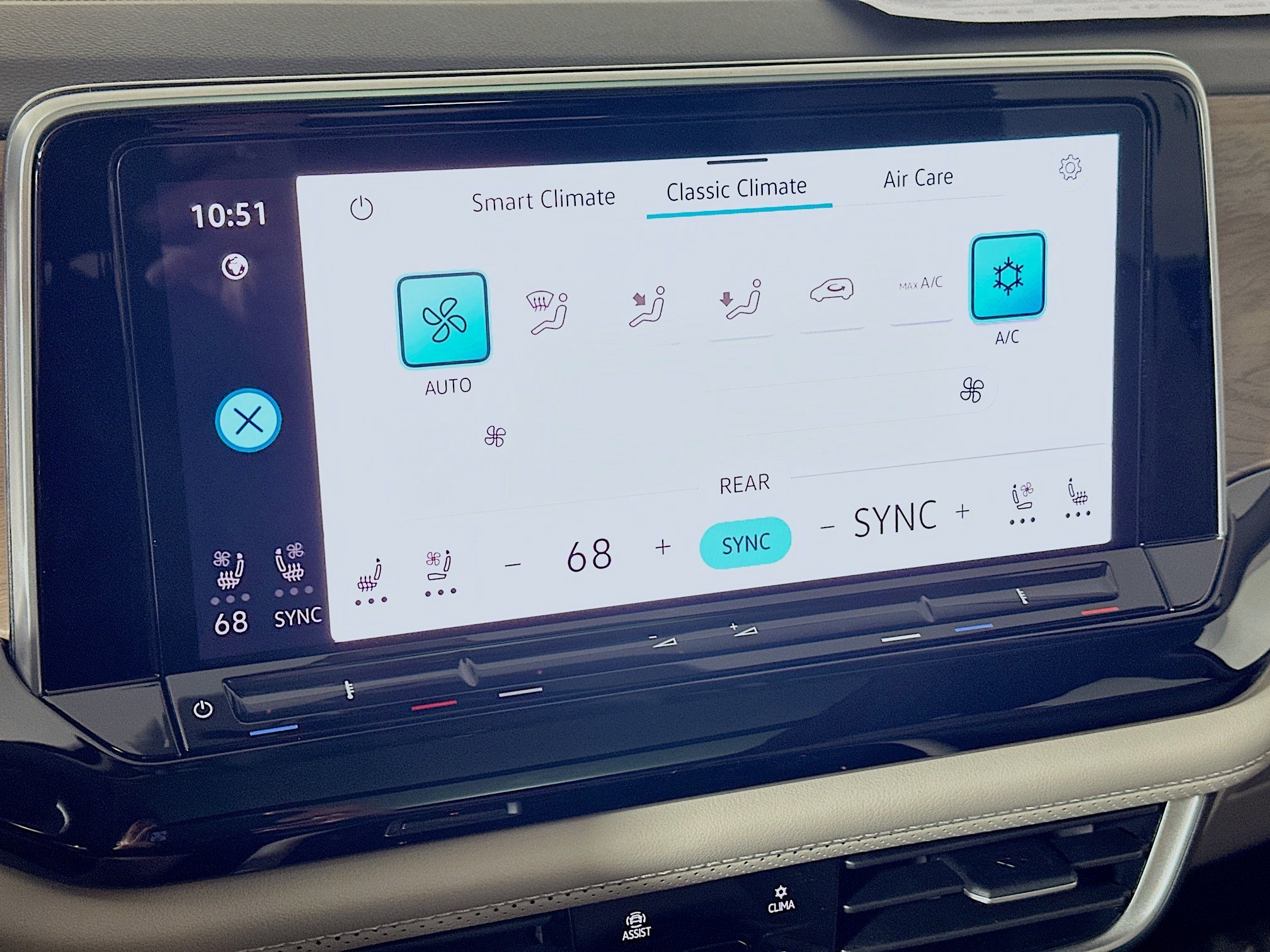 New 2026 Volkswagen Atlas SE AWD/4WD image 15