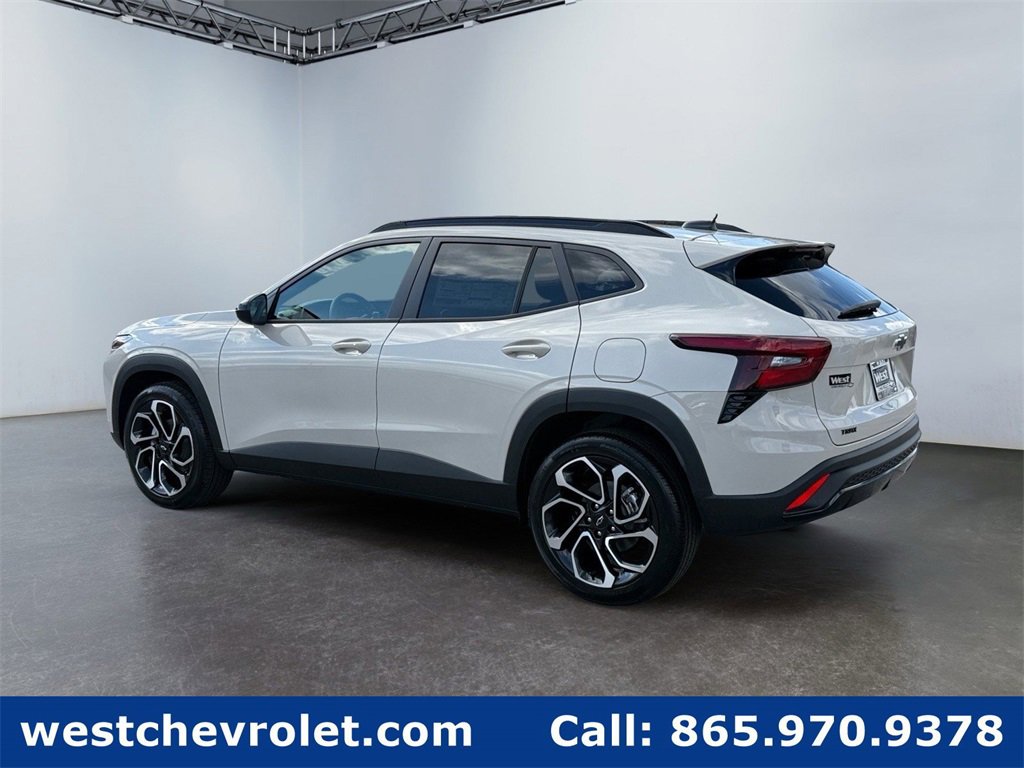 New 2026 Chevrolet Trax RS w/ Sunroof Package image 5
