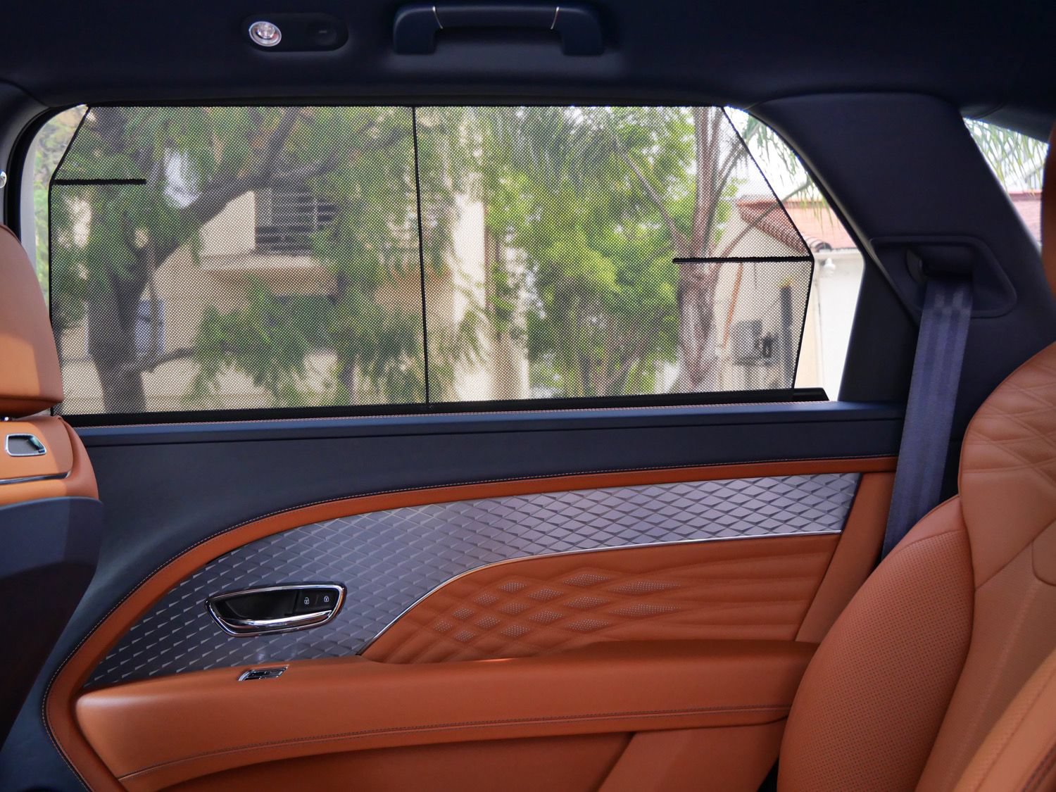 New 2026 Bentley Bentayga Extended Wheelbase AWD/4WD image 24