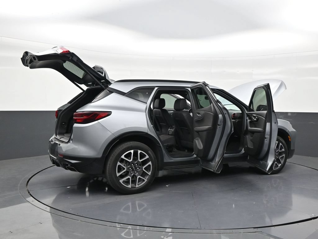 Used 2023 Chevrolet Blazer RS w/ Enhanced Convenience Package FWD image 28