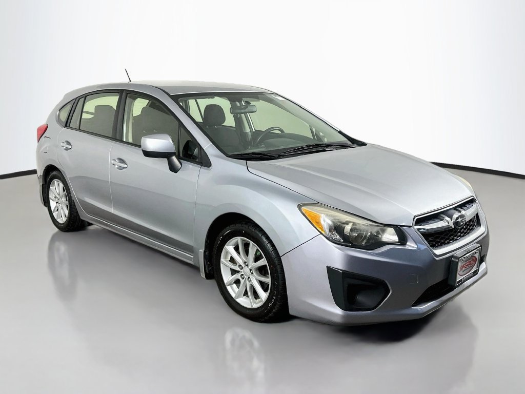 Used 2013 Subaru Impreza 2.0i Premium w/ All-Weather Pkg AWD/4WD image 12