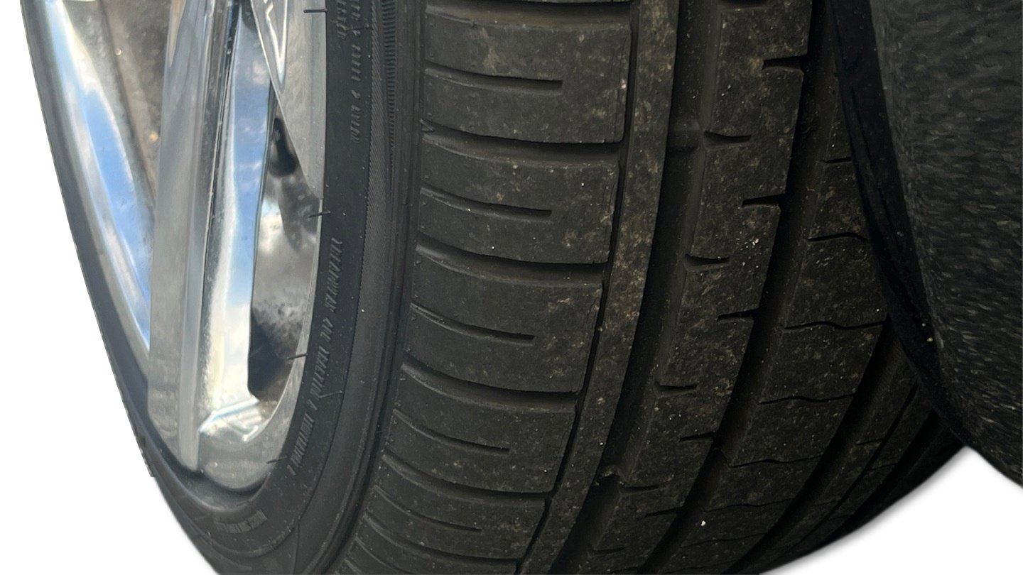 Used 2004 Maybach 57 sedan image 58