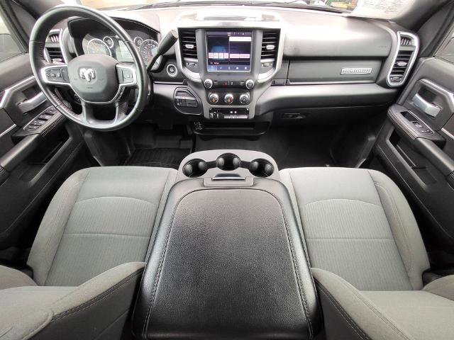 Used 2024 RAM 2500 Big Horn AWD/4WD image 27