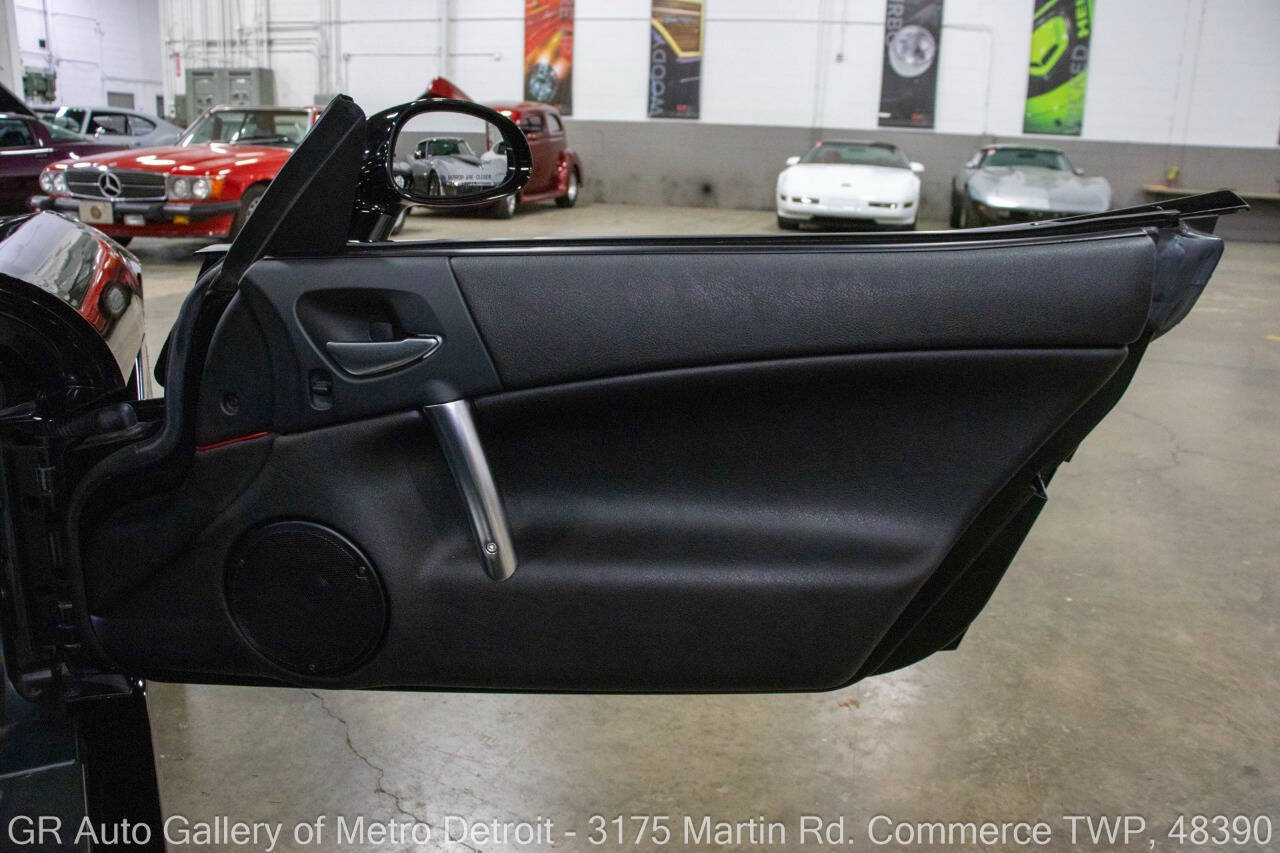 Used 2004 Dodge Viper SRT-10 RWD image 33