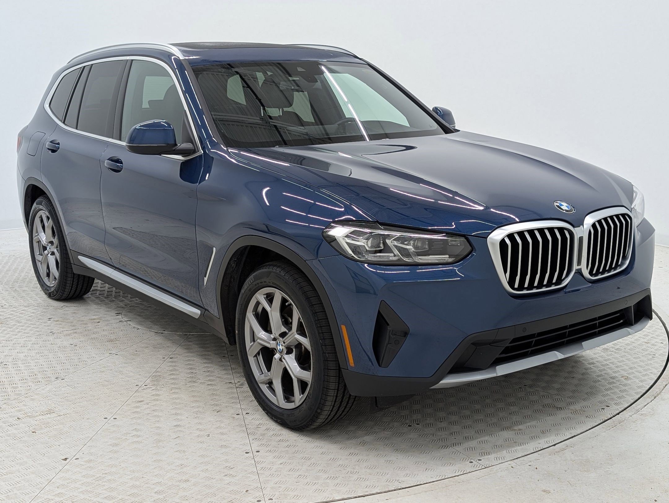 Certified 2022 BMW X3 sDrive30i w/ Premium Package 2 image 7