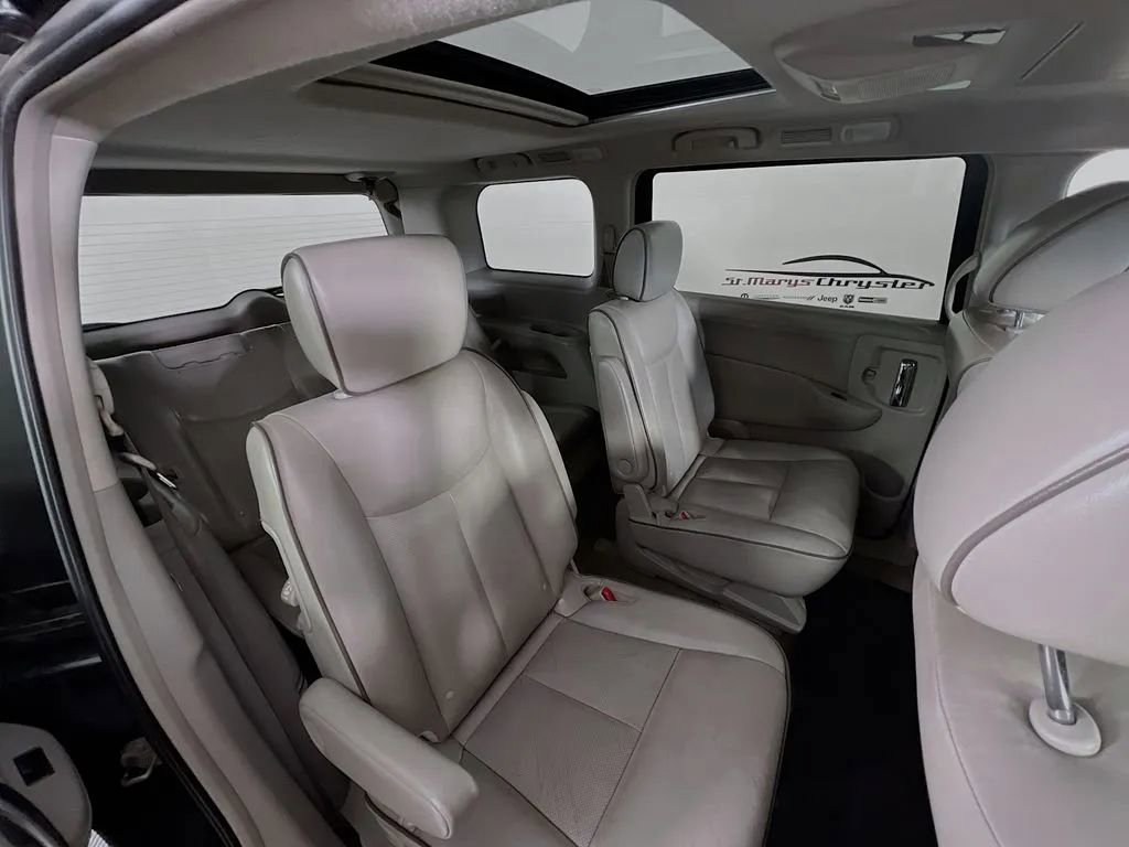 Used 2015 Nissan Quest SL w/ Bose Package FWD image 29