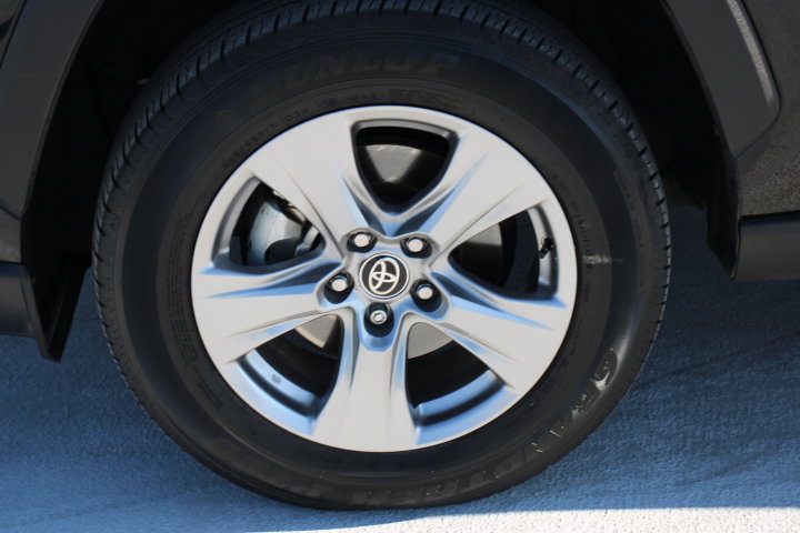 Certified 2022 Toyota RAV4 XLE image 9