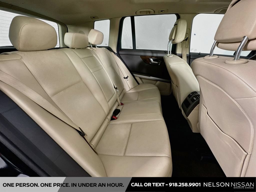 Used 2015 Mercedes-Benz GLK 350 2WD image 28