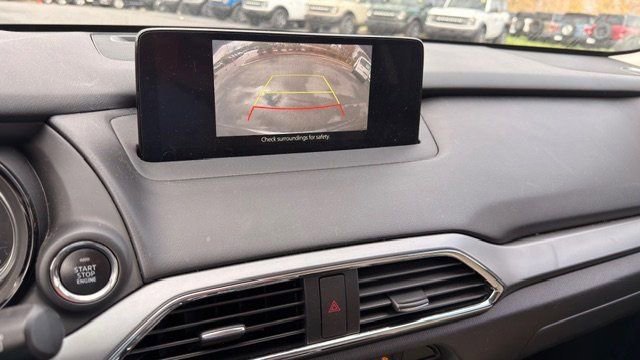 Used 2022 MAZDA CX-9 Touring Plus image 2