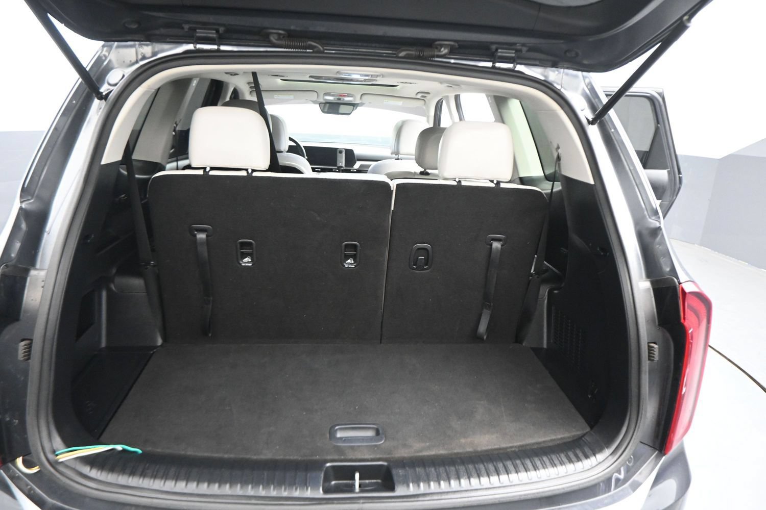 Used 2024 Kia Telluride S w/ S Sunroof Package AWD/4WD image 3