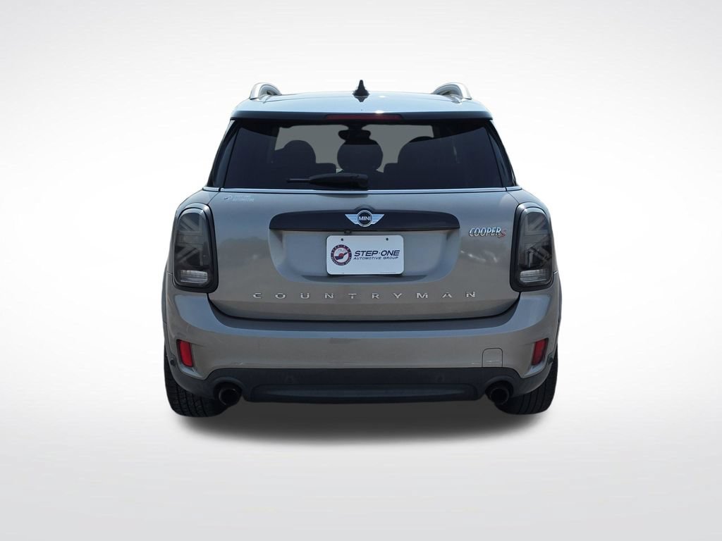 Used 2017 MINI Cooper Countryman S FWD image 6