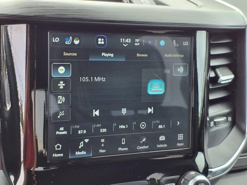 Used 2024 RAM 1500 Laramie image 23