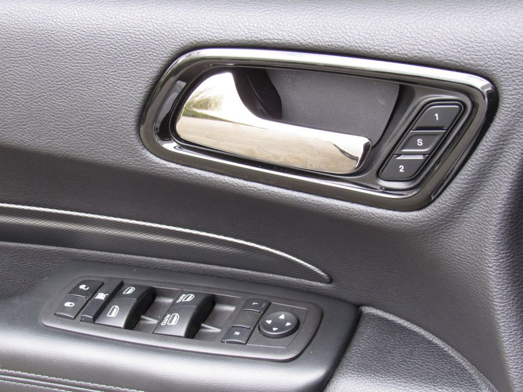 Used 2022 Dodge Durango GT image 38