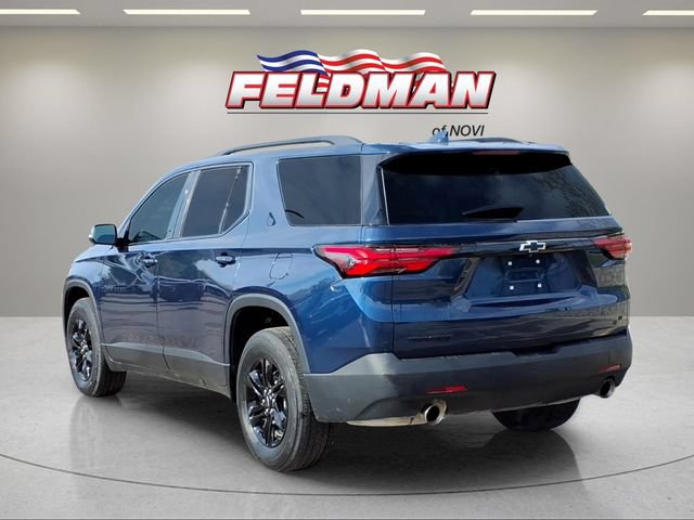 Used 2023 Chevrolet Traverse LT FWD image 3