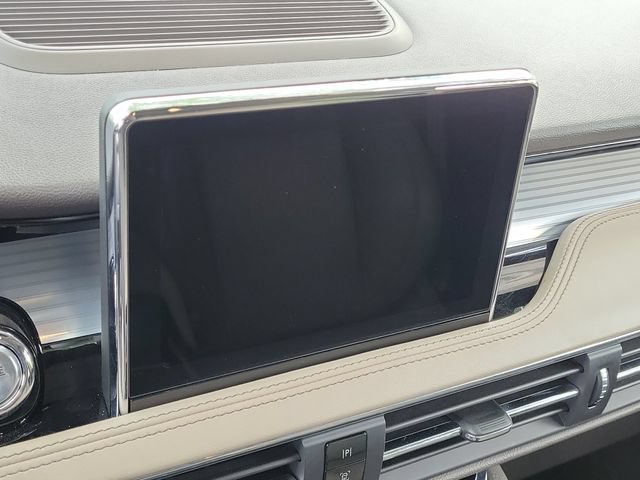 Certified 2022 Lincoln Corsair FWD image 22