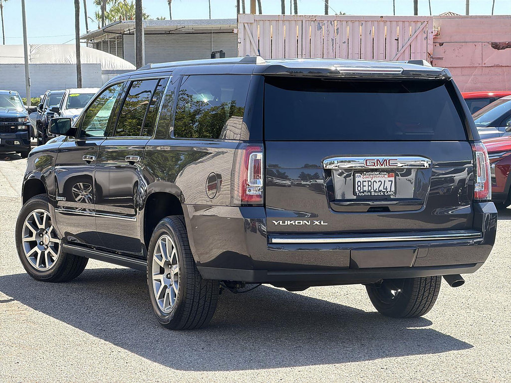Used 2018 GMC Yukon XL Denali w/ Open Road Package RWD image 7