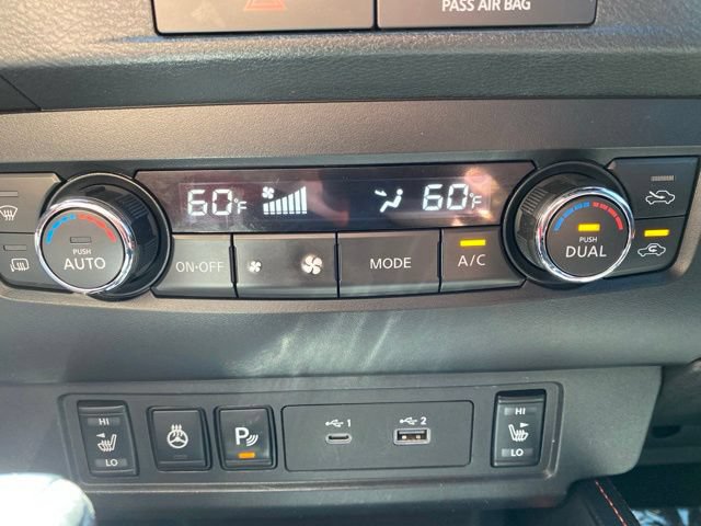 Used 2022 Nissan Frontier PRO-4X AWD/4WD image 9